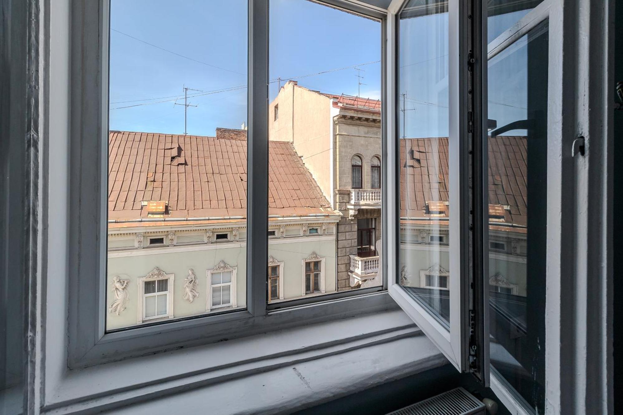 Апартаменти На Коперника Lviv Exterior foto